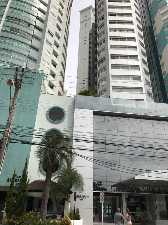 Apartamento no Edifício Dona Anna em Balneário Camboriú - foto 3