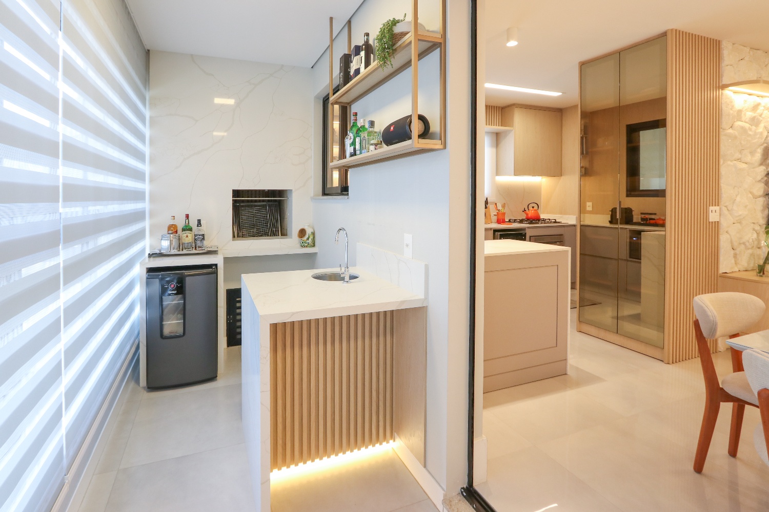 Apartamento no Ed. Argos Residence em Balneário Camboriú - foto 15