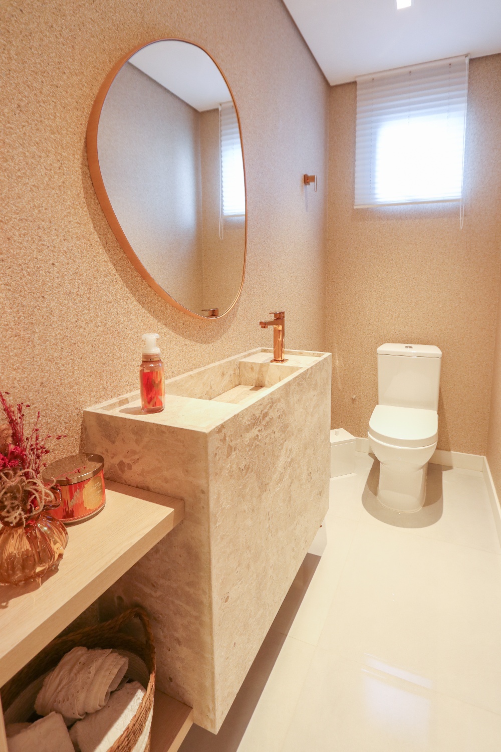 Apartamento no Ed. Argos Residence em Balneário Camboriú - foto 19
