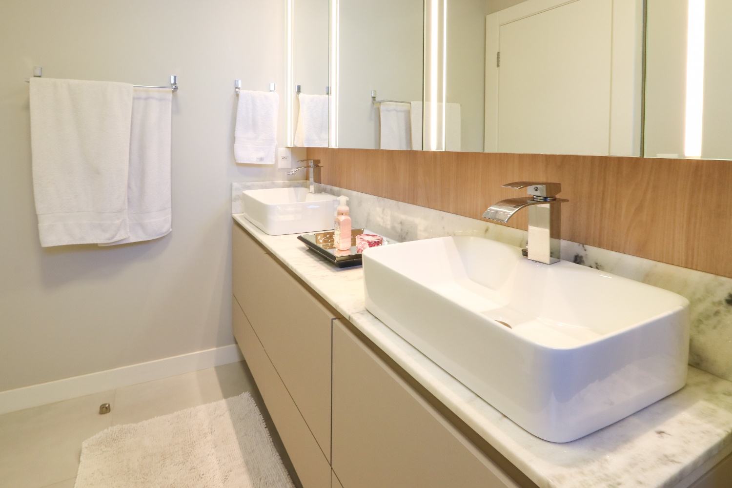 Apartamento no Ed. Argos Residence em Balneário Camboriú - foto 32