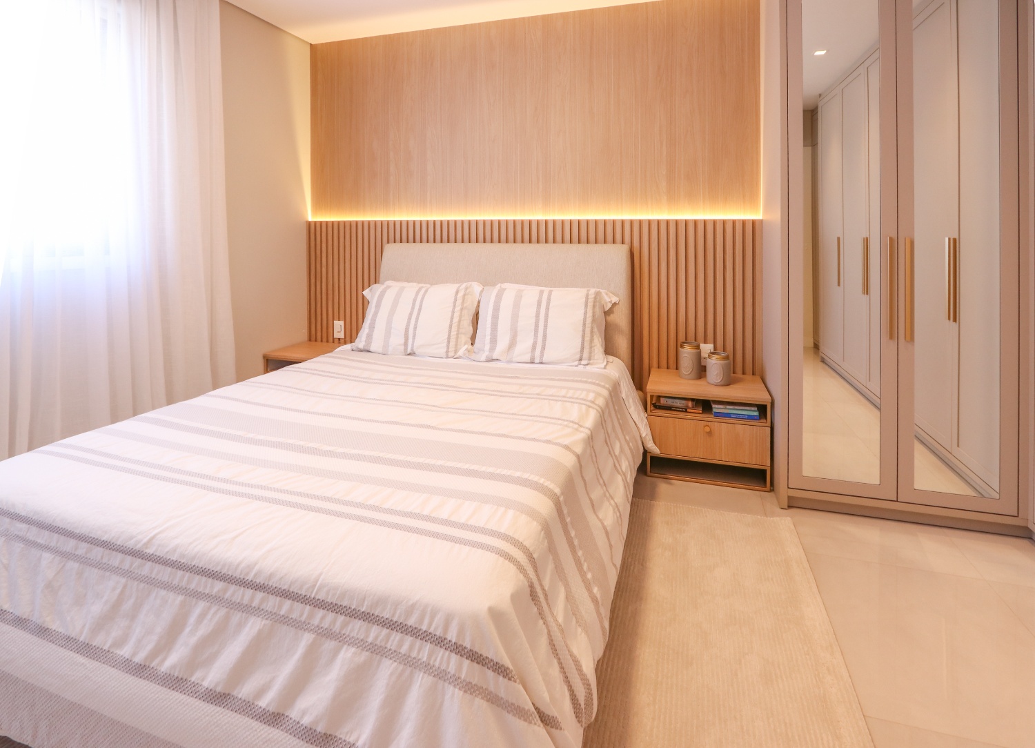 Apartamento no Ed. Argos Residence em Balneário Camboriú - foto 33