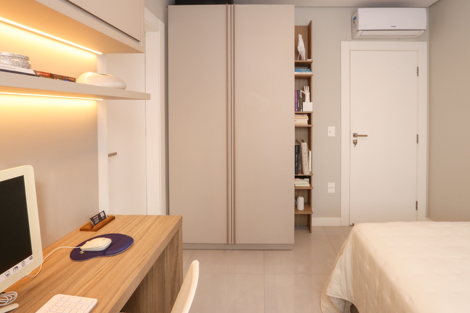 Apartamento no Ed. Argos Residence em Balneário Camboriú - foto 41