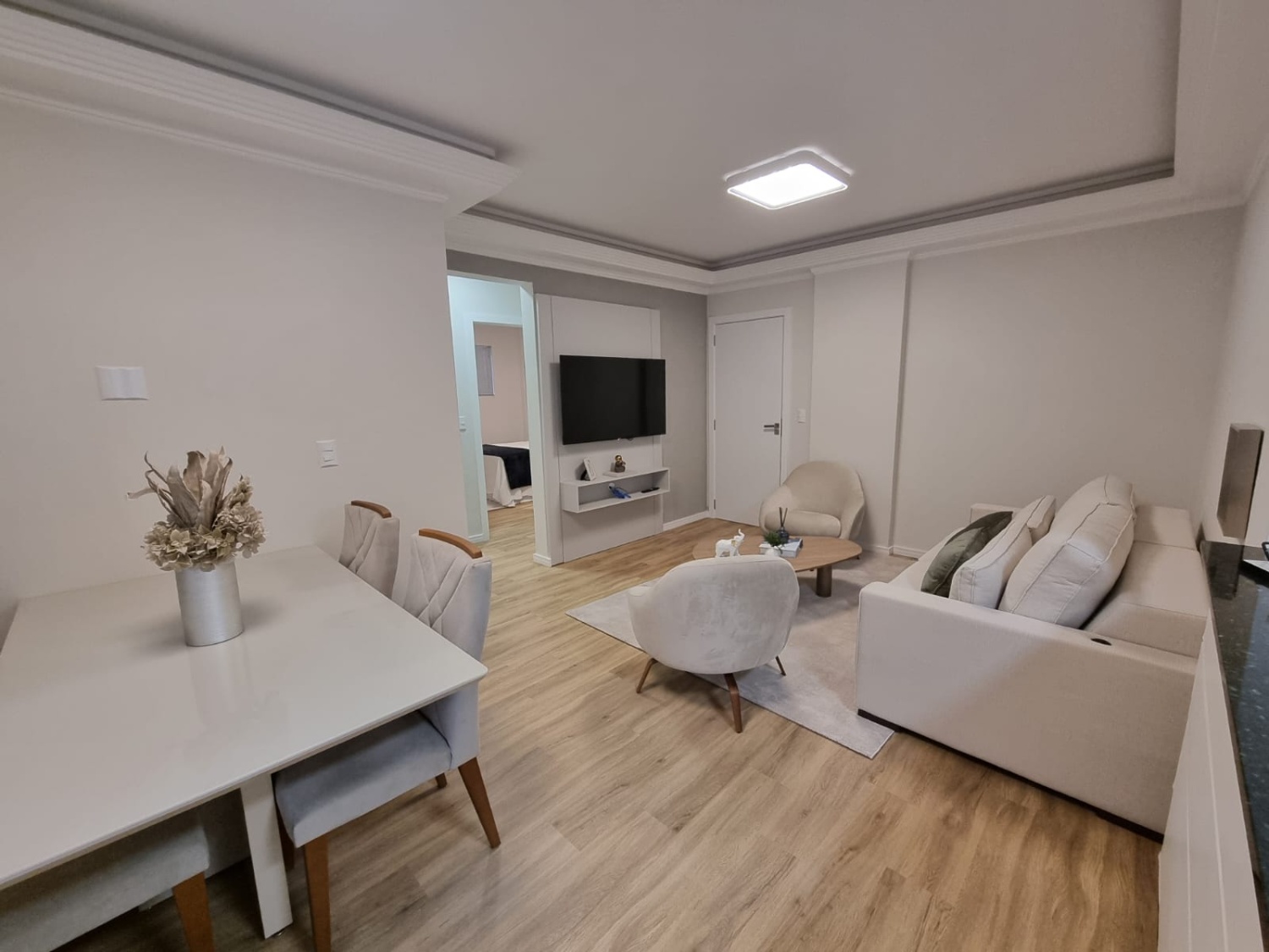 Apartamenro no Edifício Basualdo Residence em Balneário Camboriú - foto 2