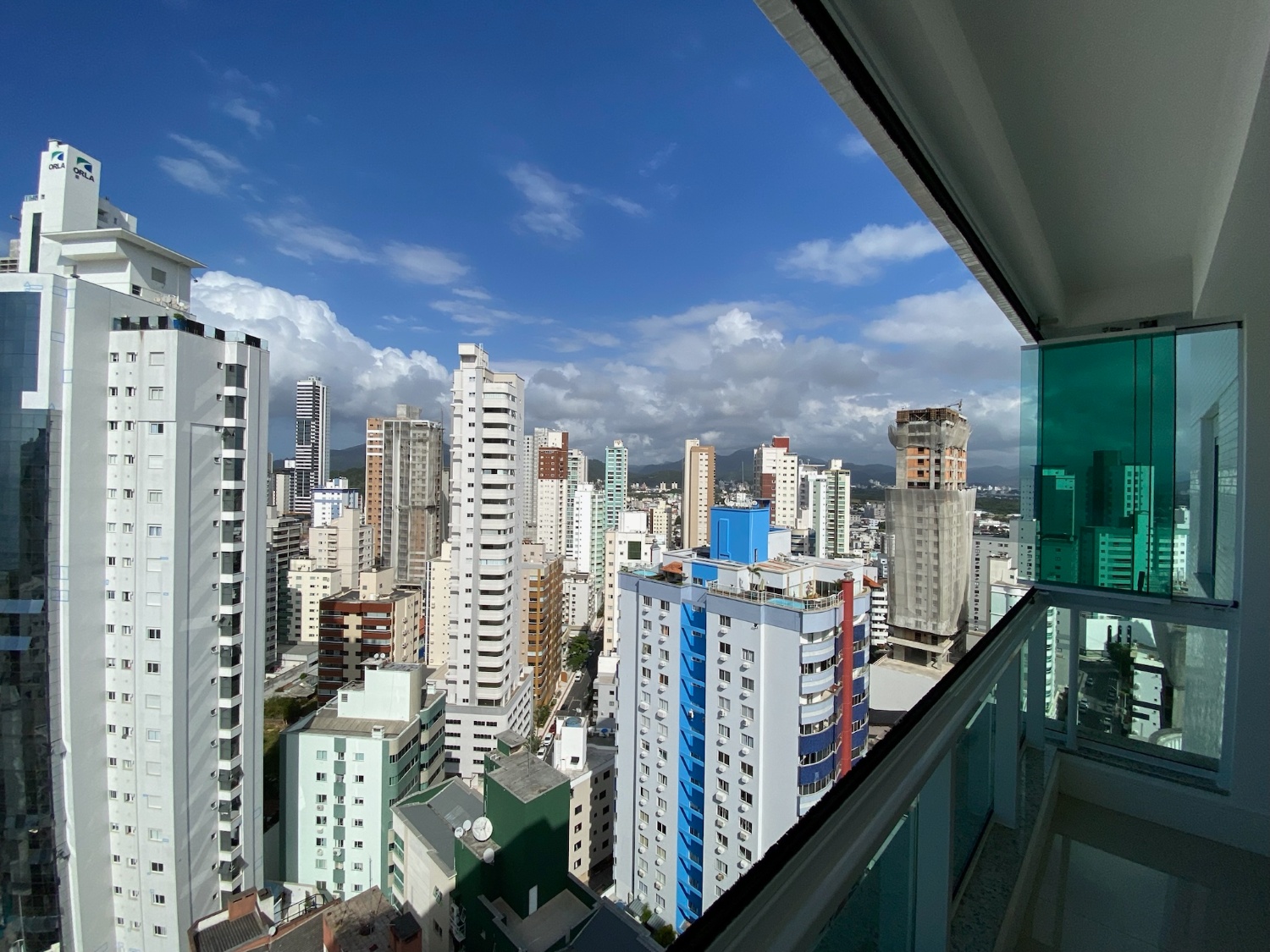 Apartamento no Edifício San Carlo Residence em Balneário Camboriú - foto 2
