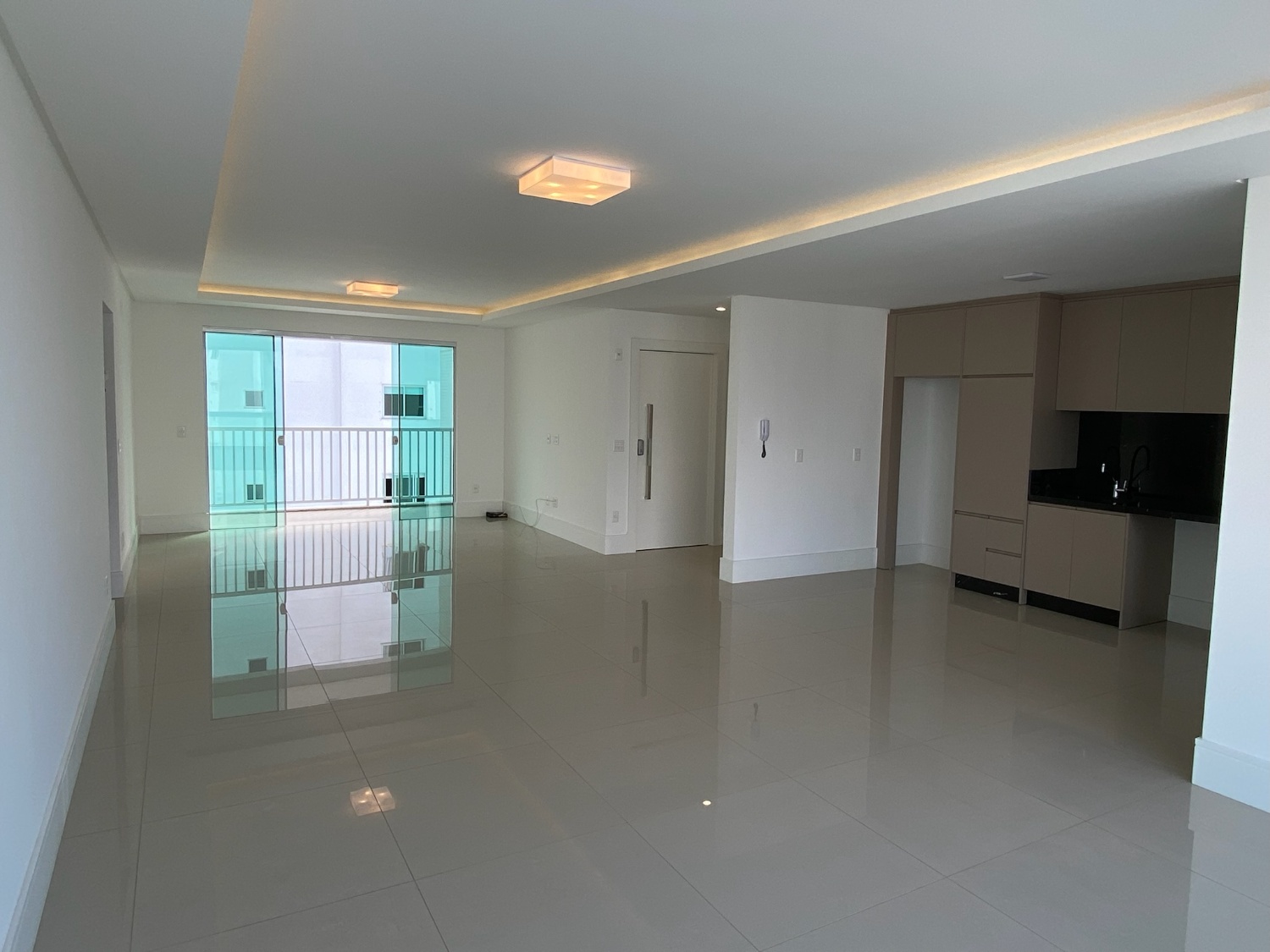 Apartamento no Edifício San Carlo Residence em Balneário Camboriú - foto 17