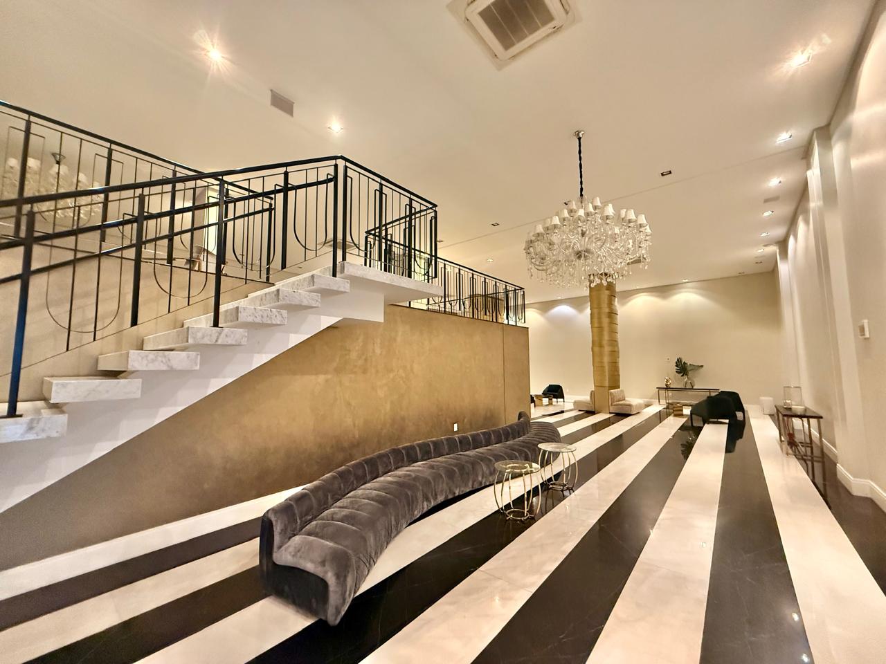 Apartamento no Edifício Le Portier em Balneário Camboriú - foto 23