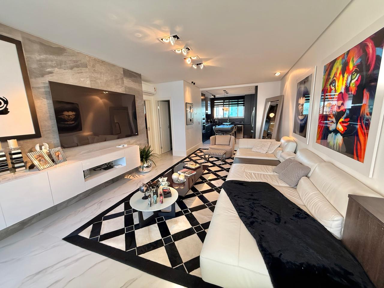 Apartamento no Edifício Le Portier em Balneário Camboriú - foto 24