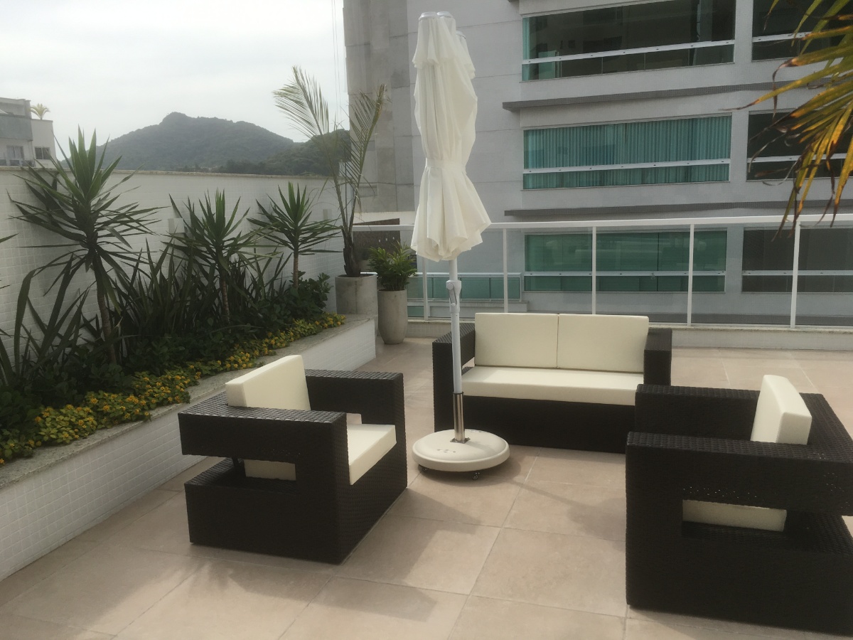 Apartamento no Ed. Blue Life em Balneário Camboriú - foto 2