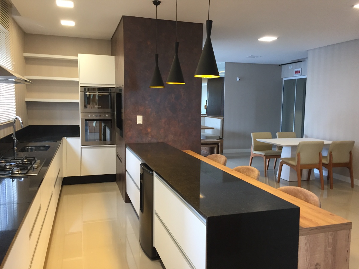 Apartamento no Ed. Blue Life em Balneário Camboriú - foto 9