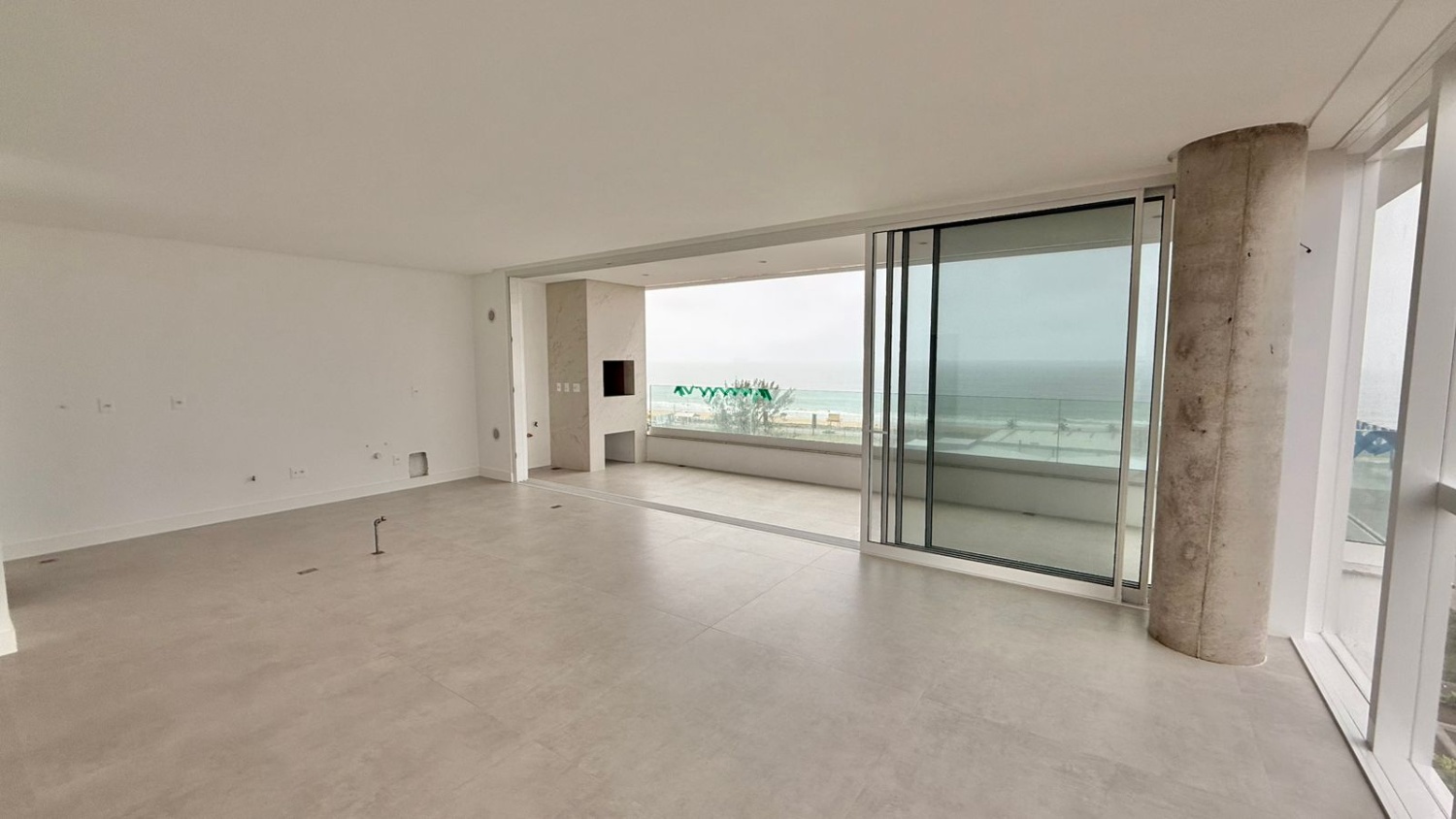 Apartamento no Edifício Riva na Praia Brava - foto 6