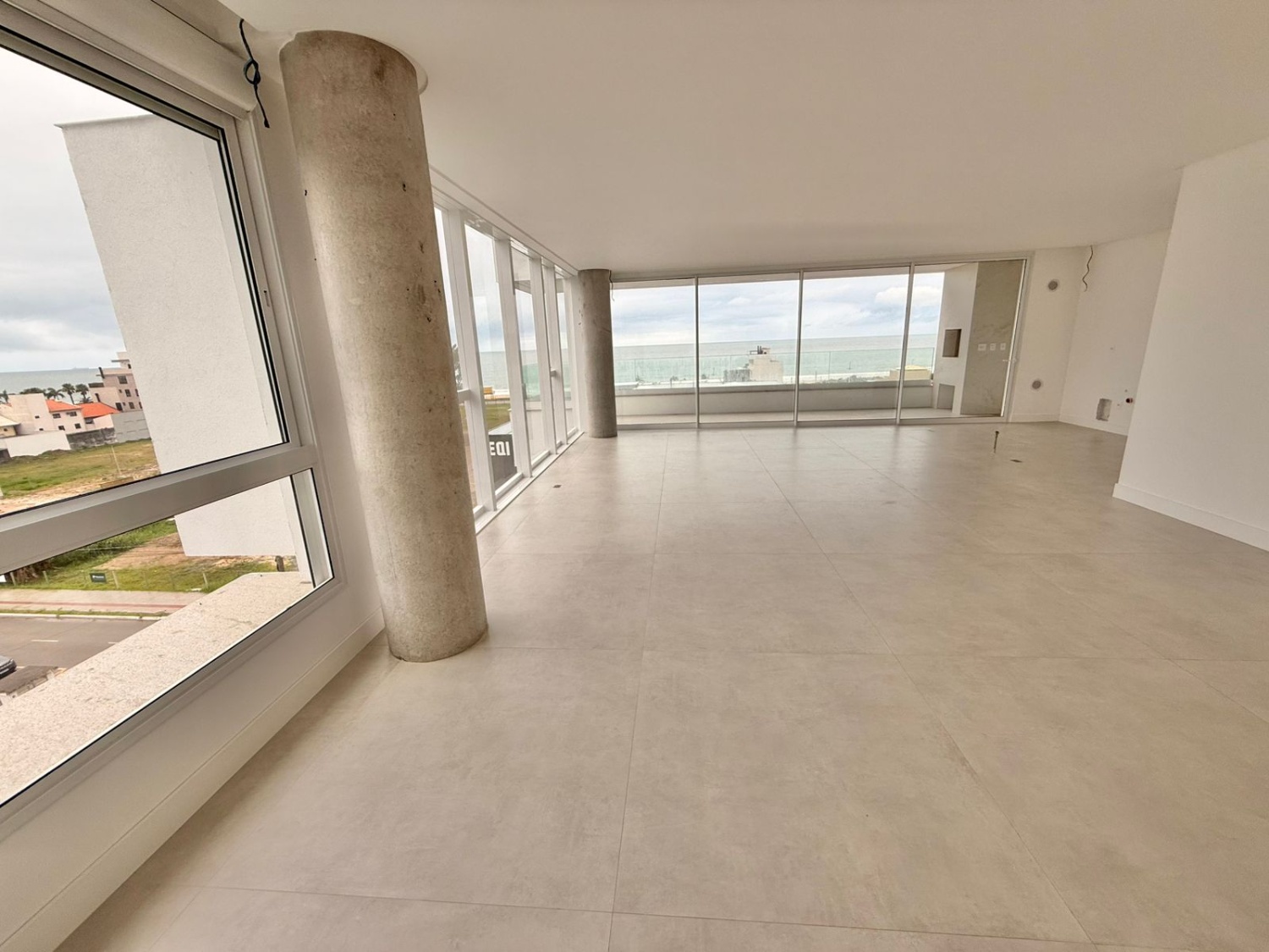 Apartamento no Edifício Riva na Praia Brava em Itajaí
