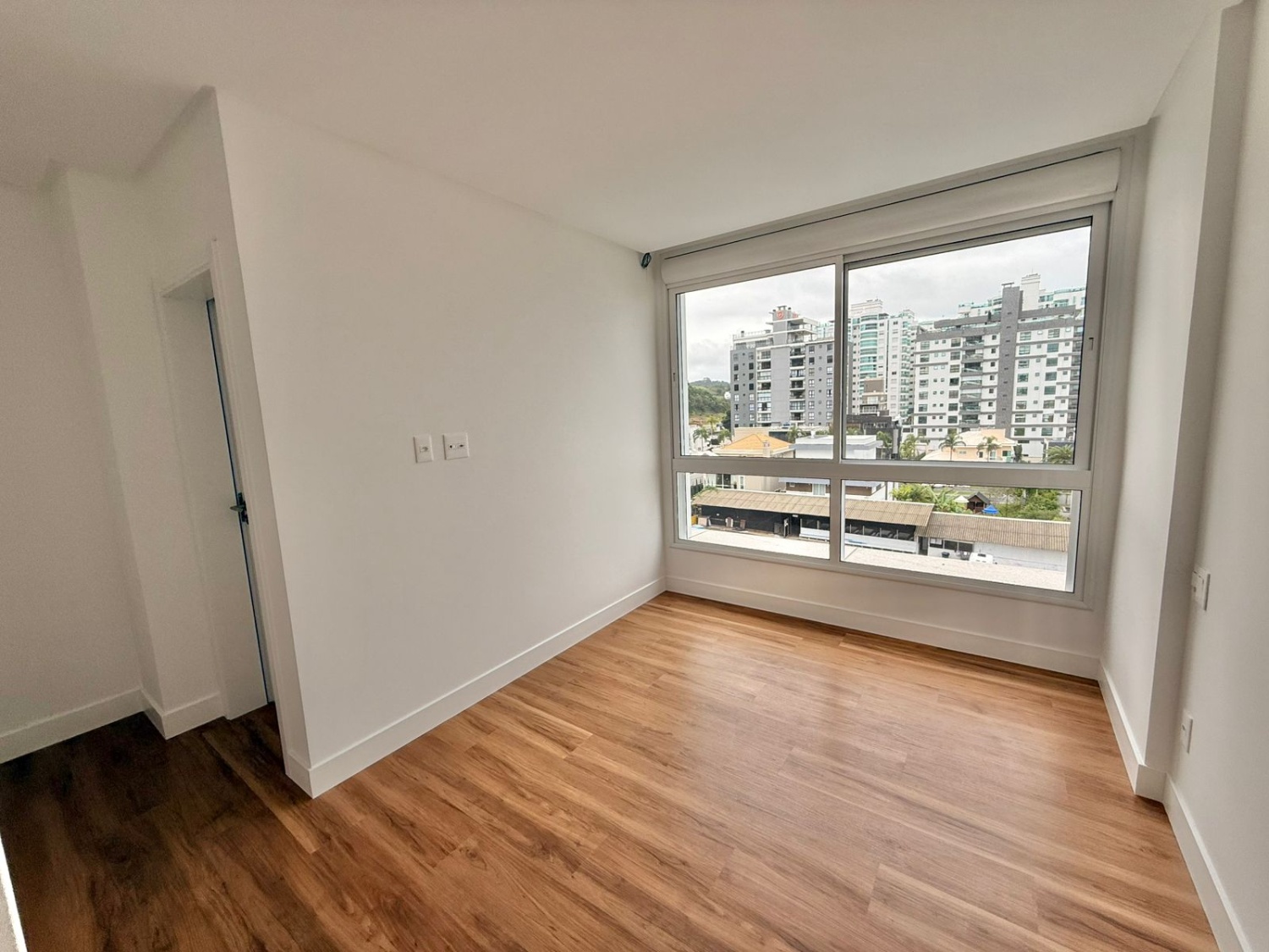 Apartamento no Edifício Riva na Praia Brava - foto 12