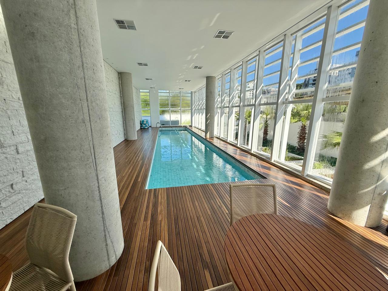 Apartamento no Edifício Riva na Praia Brava - foto 35