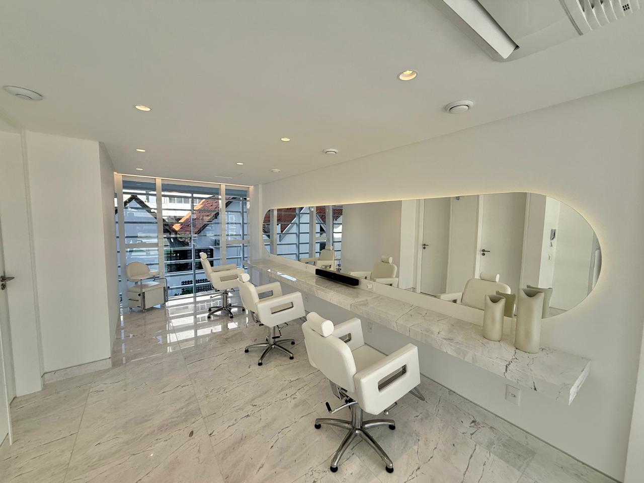Apartamento no Edifício Riva na Praia Brava - foto 38