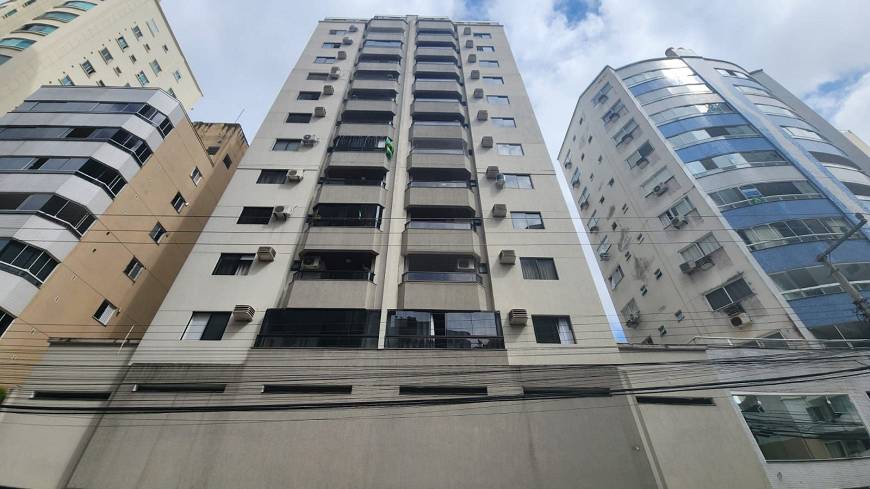 Apartamento no Edifício Emmanuel Residence em Balneário Camboriú - foto 11