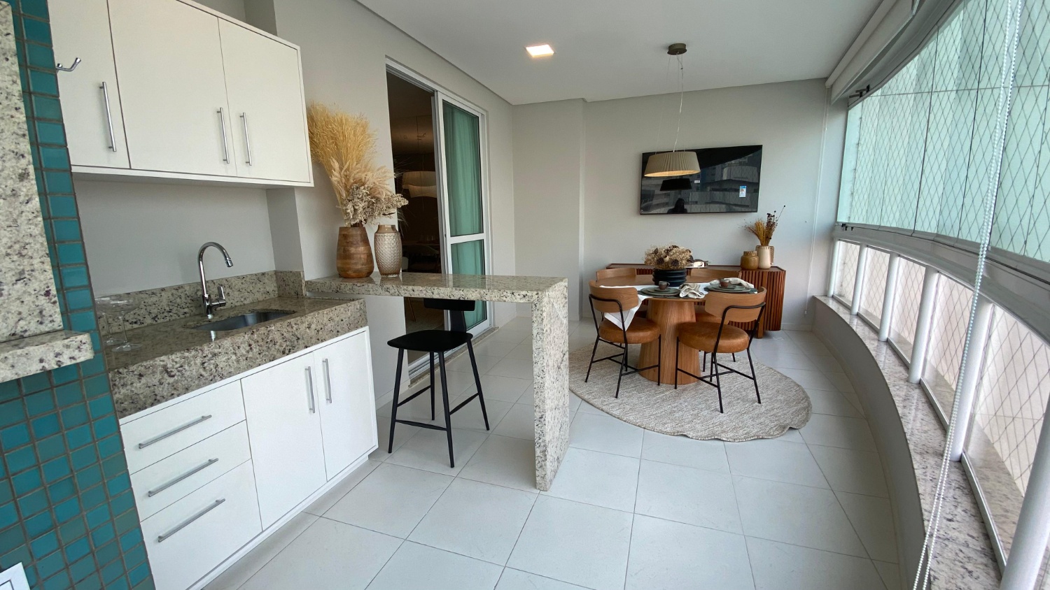 Apartamento no Edifício Dimora Del Sole em Balneário Camboriú - foto 6
