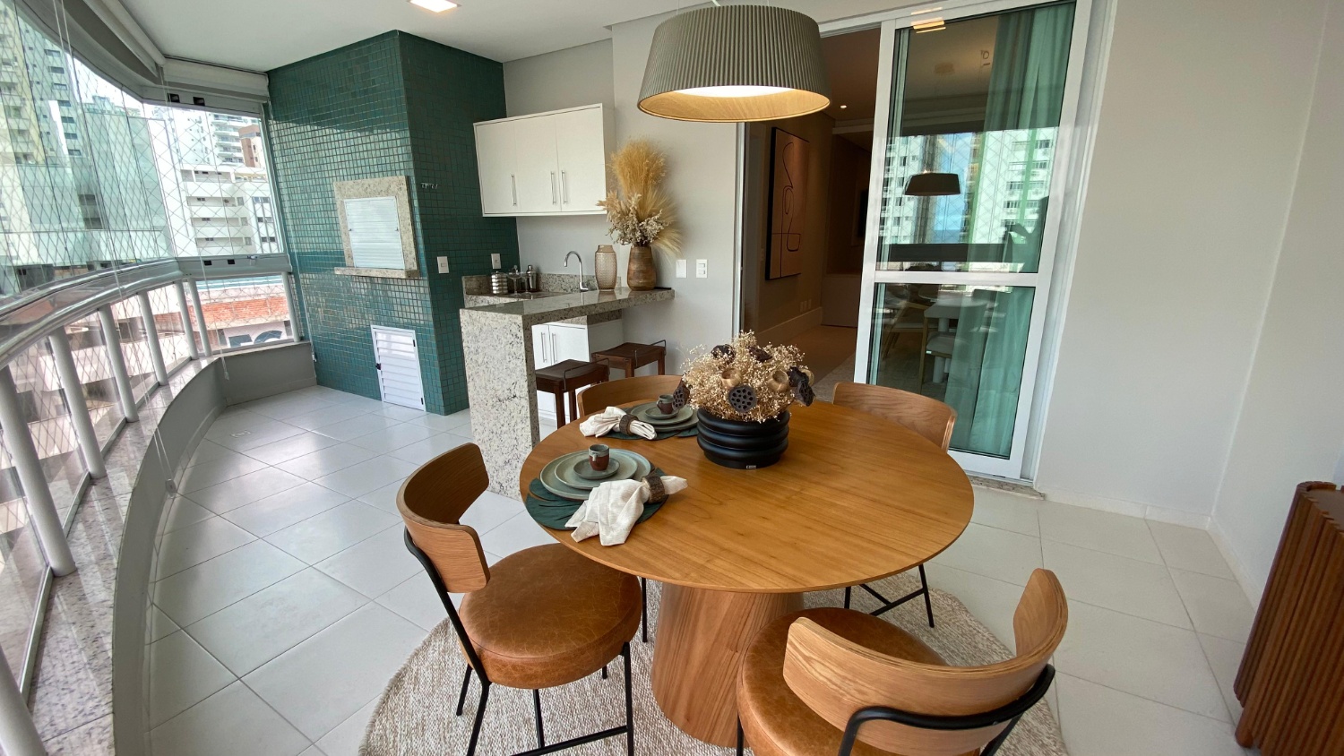 Apartamento no Edifício Dimora Del Sole em Balneário Camboriú - foto 8