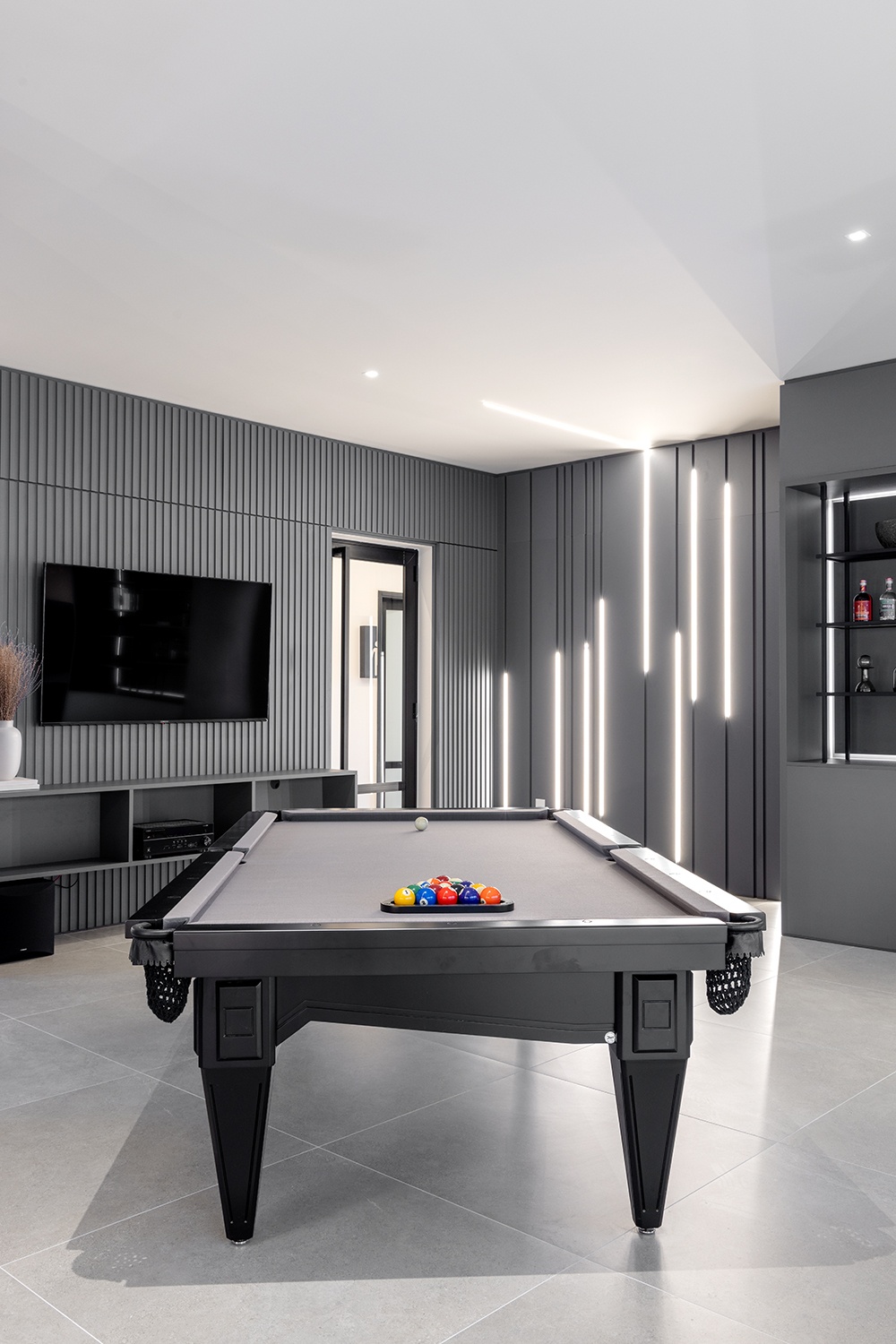 Apartamento no Edifício SoHo Village no centro de Balneário Camboriú - foto 13