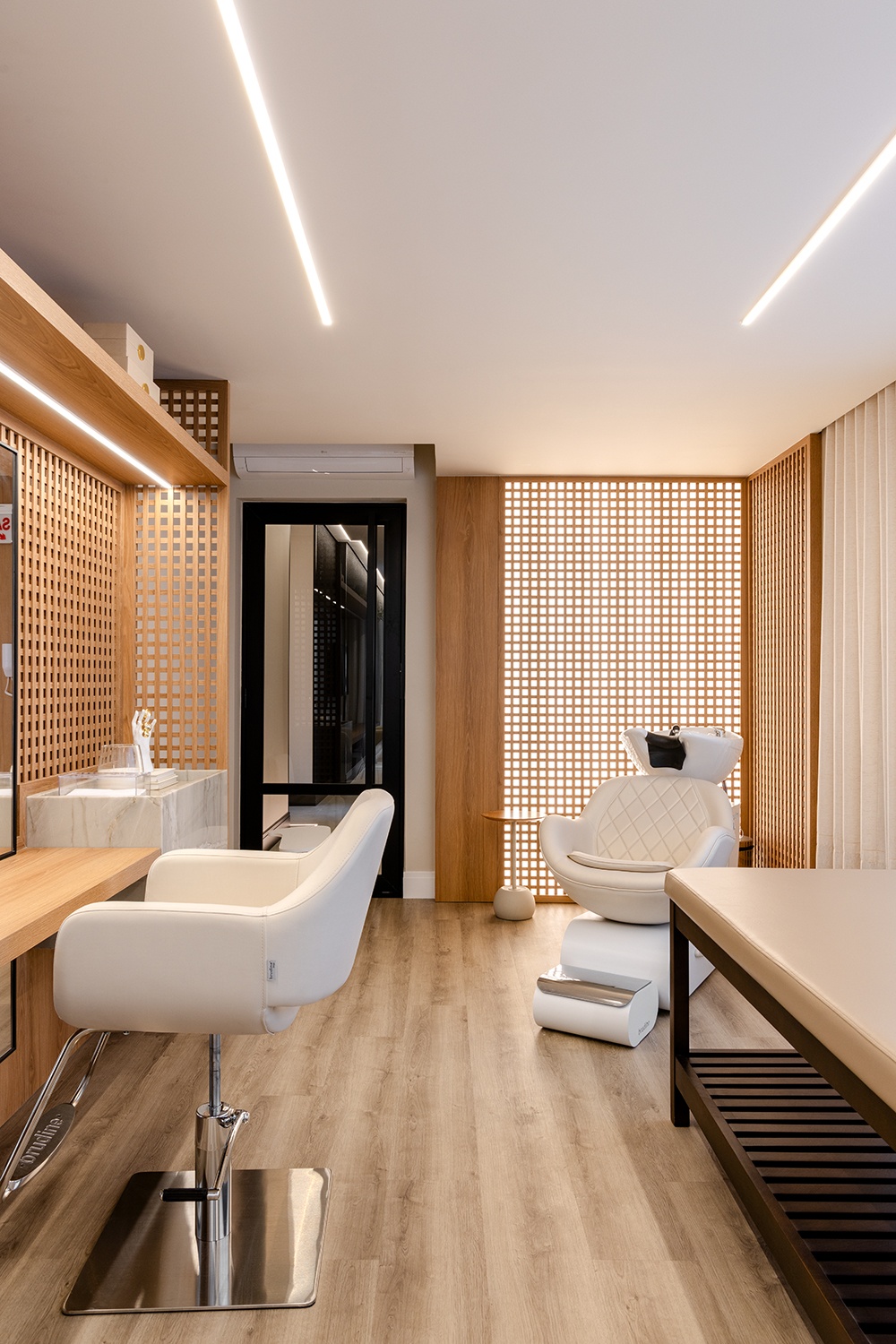 Apartamento no Edifício SoHo Village no centro de Balneário Camboriú - foto 16
