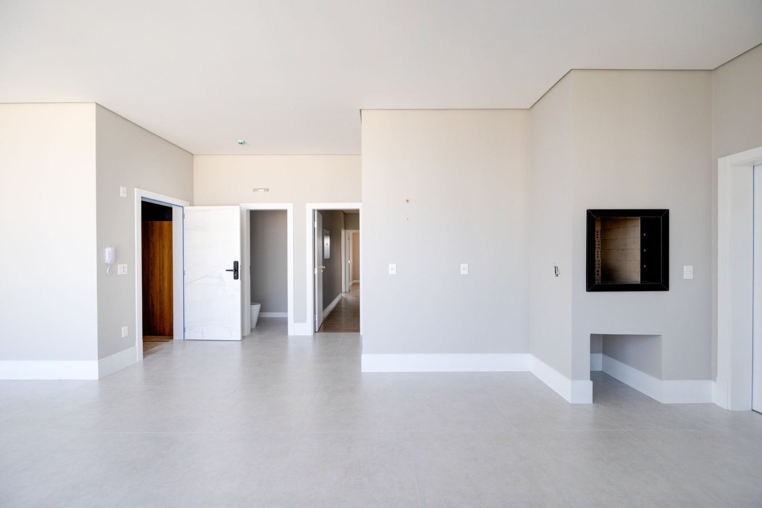 Apartamento no Edifício SoHo Village no centro de Balneário Camboriú - foto 38