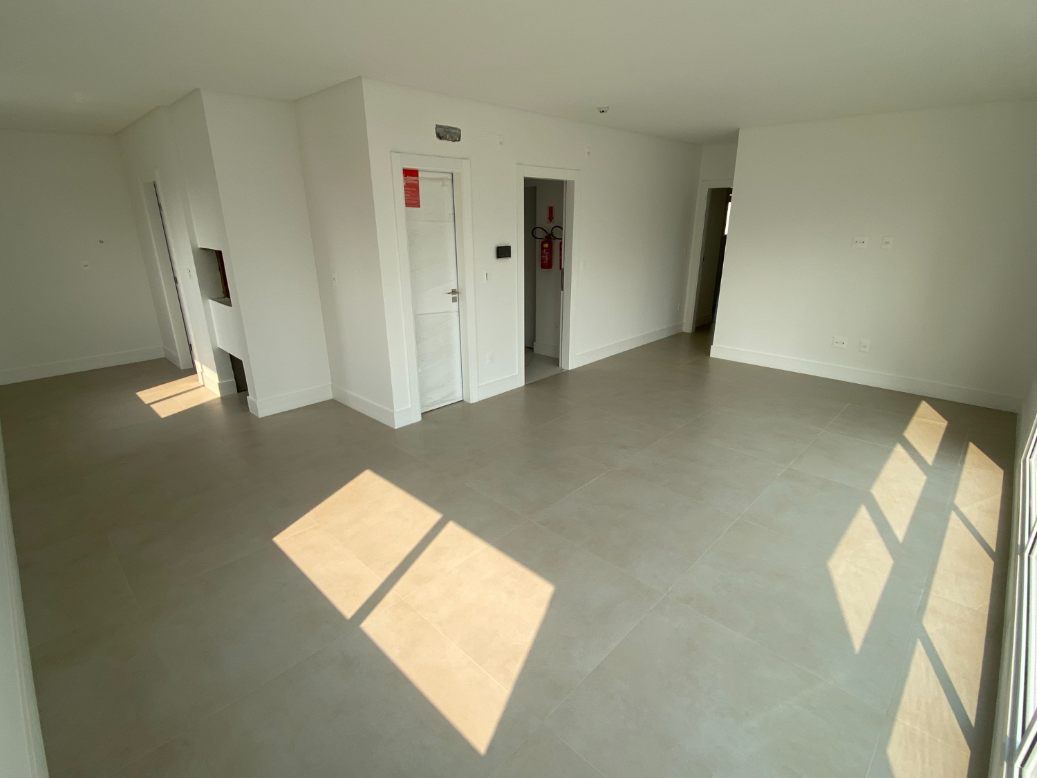 Apartamento no Edifício Santelmo no Centro de Balneário Camboriú - foto 3