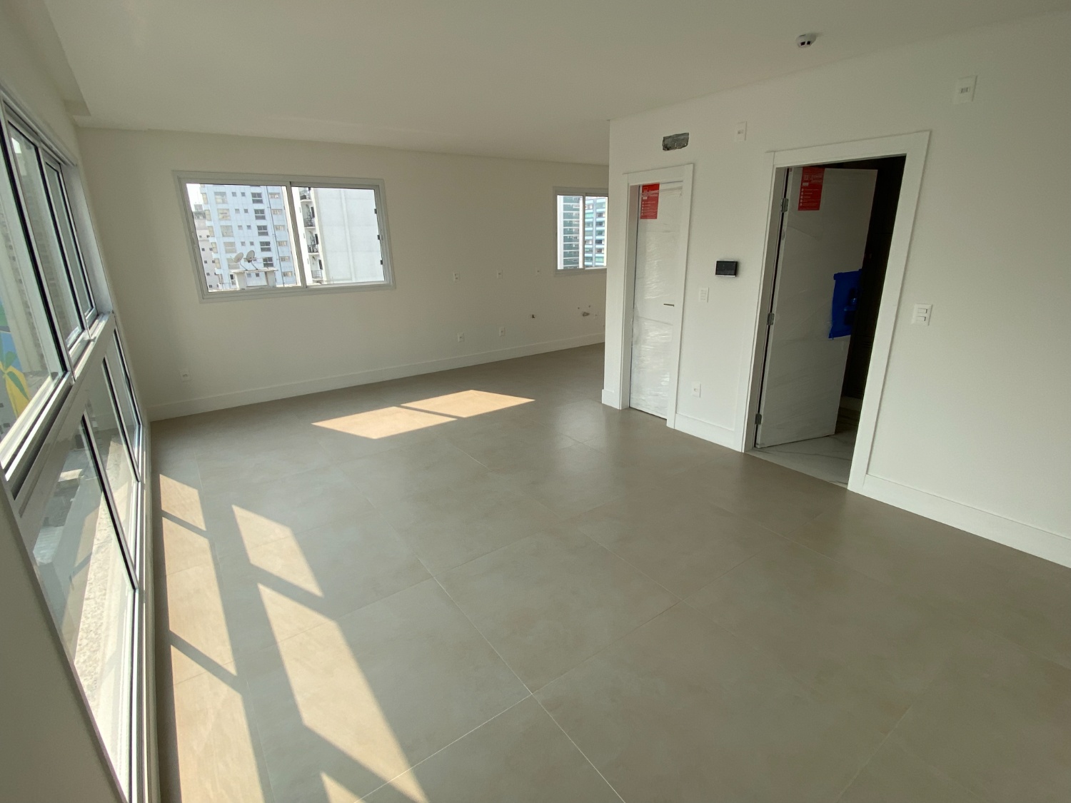Apartamento no Edifício Santelmo no Centro de Balneário Camboriú - foto 5