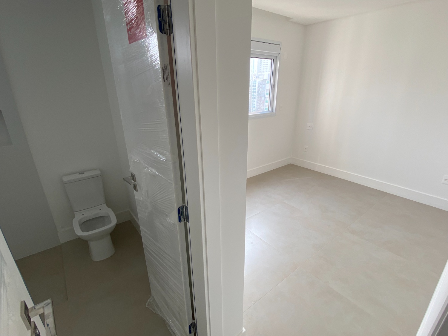 Apartamento no Edifício Santelmo no Centro de Balneário Camboriú - foto 11