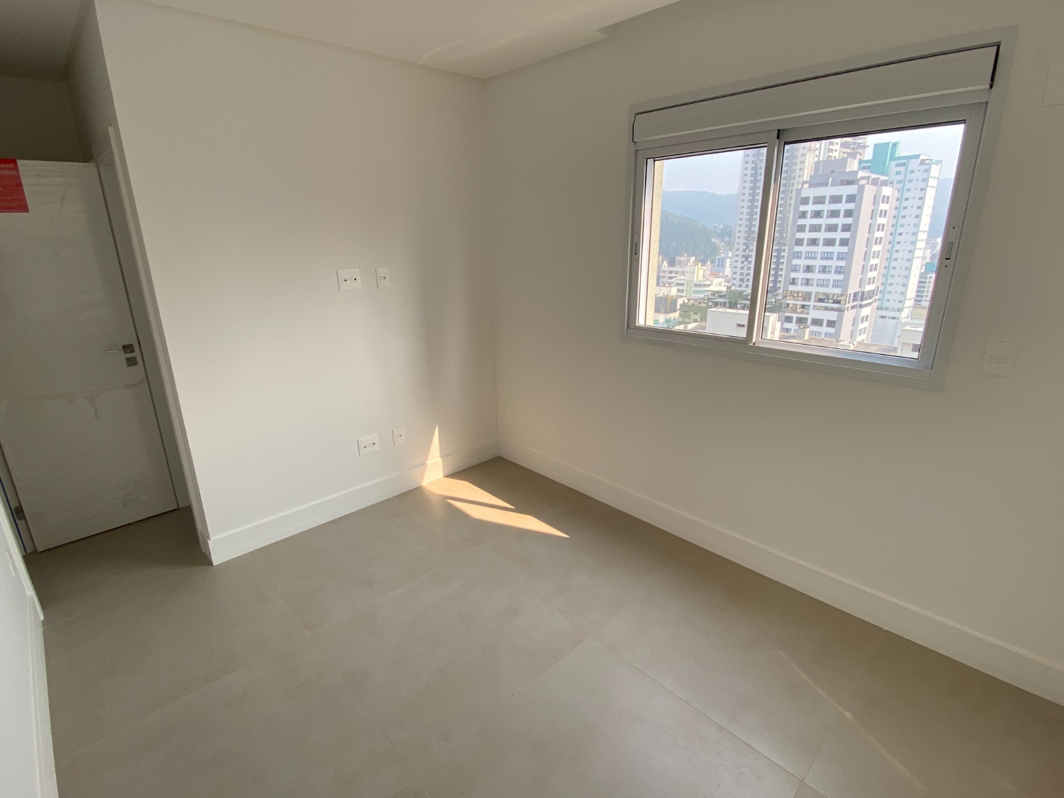 Apartamento no Edifício Santelmo no Centro de Balneário Camboriú - foto 12