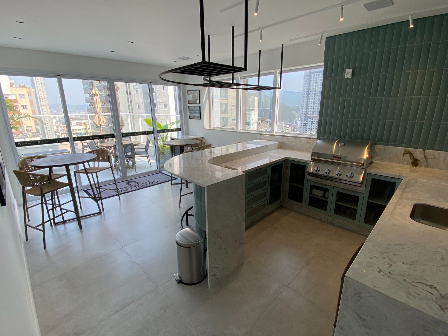 Apartamento no Edifício Santelmo no Centro de Balneário Camboriú - foto 22