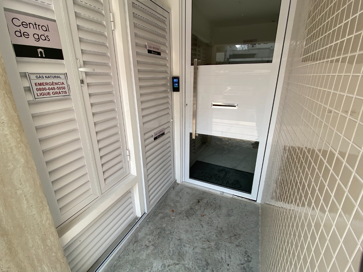 Apartamento no Edifício Santelmo no Centro de Balneário Camboriú - foto 23