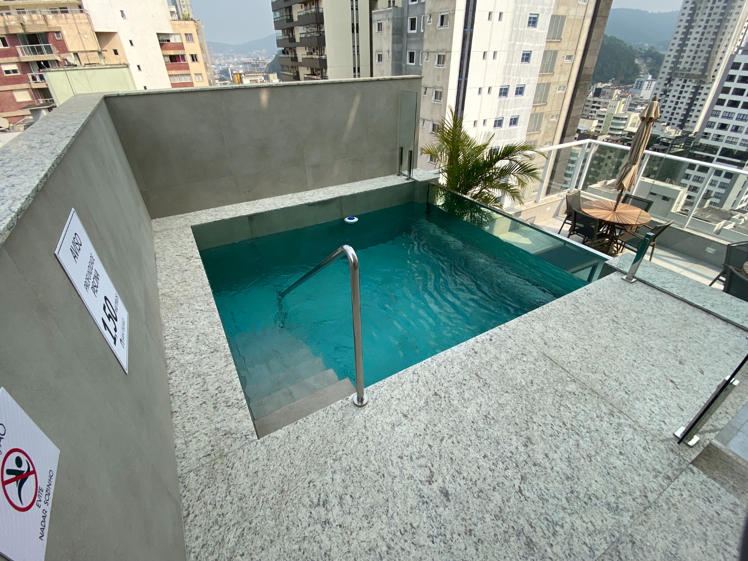 Apartamento no Edifício Santelmo no Centro de Balneário Camboriú - foto 27