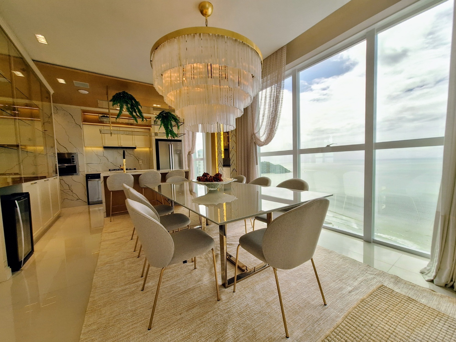 Apartamento no Edifício Le Visage Divinite em Balneário Camboriú - foto 2