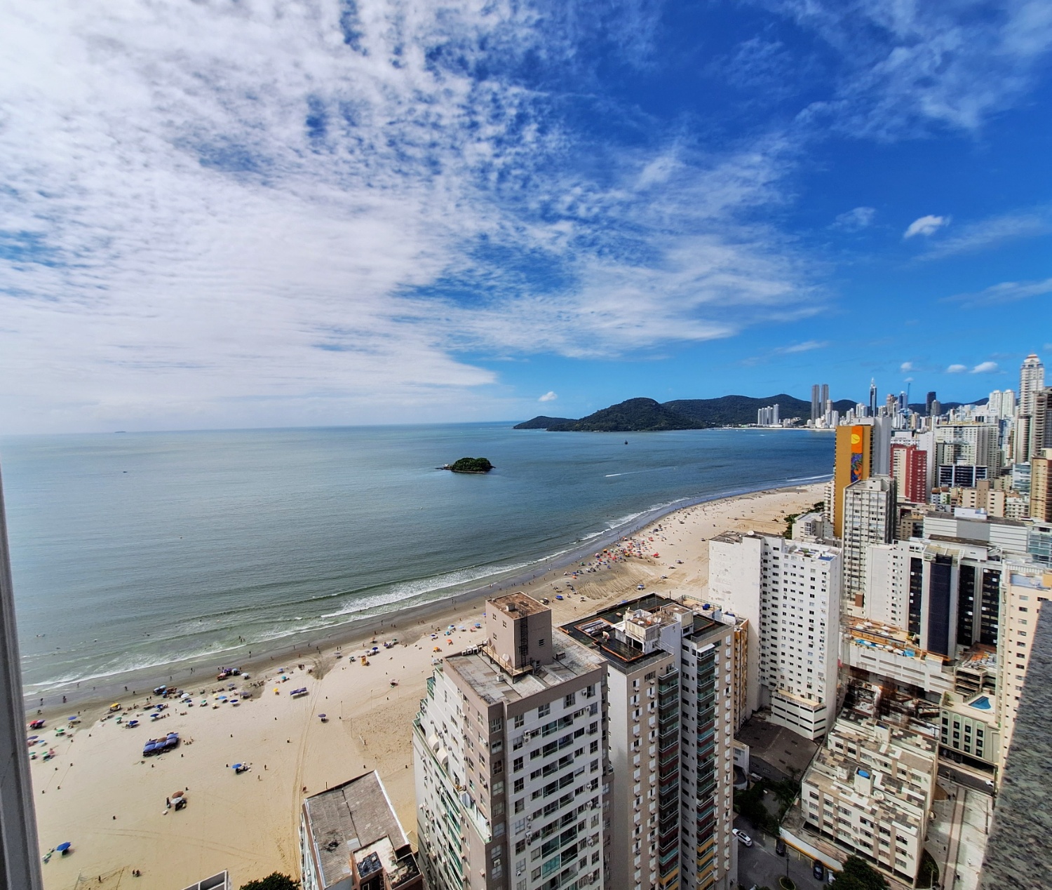 Apartamento no Edifício Le Visage Divinite em Balneário Camboriú - foto 9