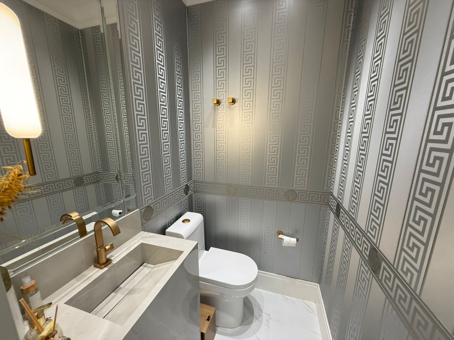 Apartamento no Edifício Lá Riviera em Itapema - foto 7