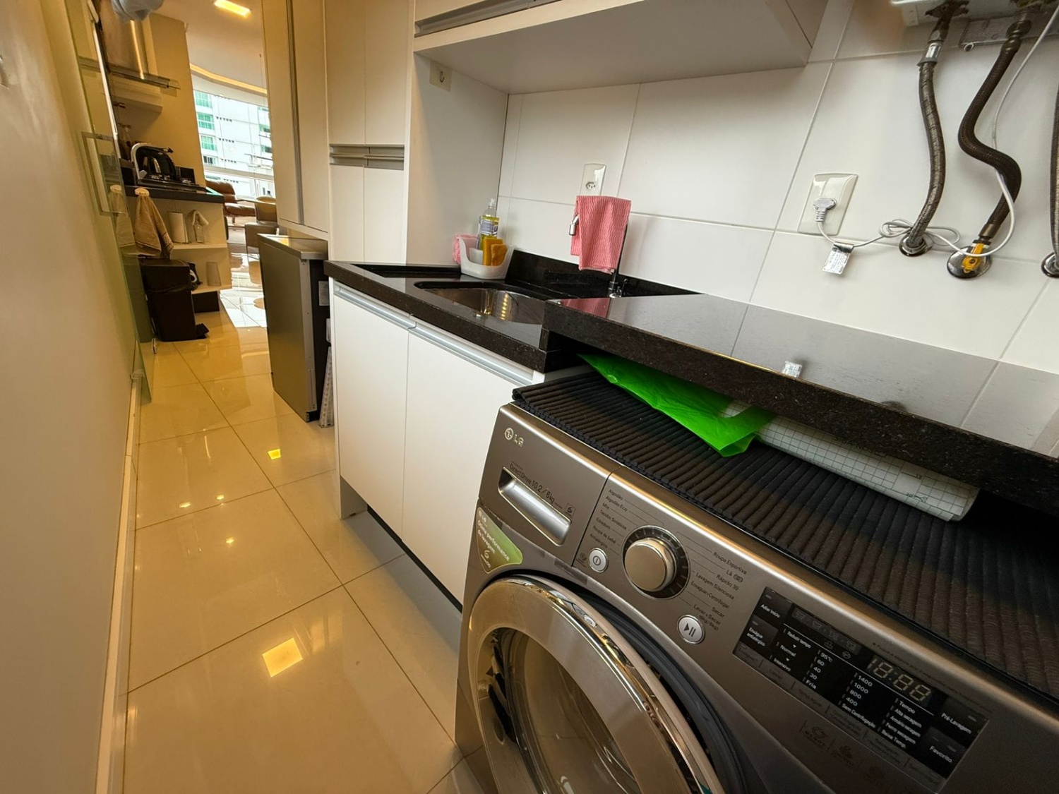 Apartamento no Edifício Brava Premium na Praia Brava - foto 24