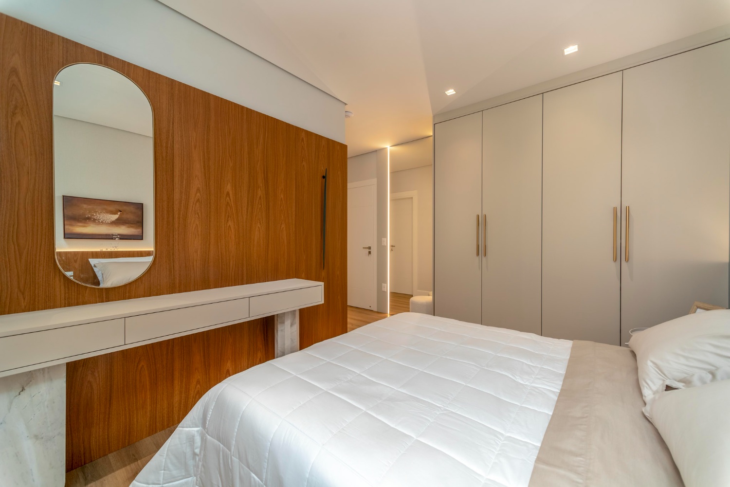 Apartamento no Ed. Cyano Mare em Balneário Camboriú - foto 18