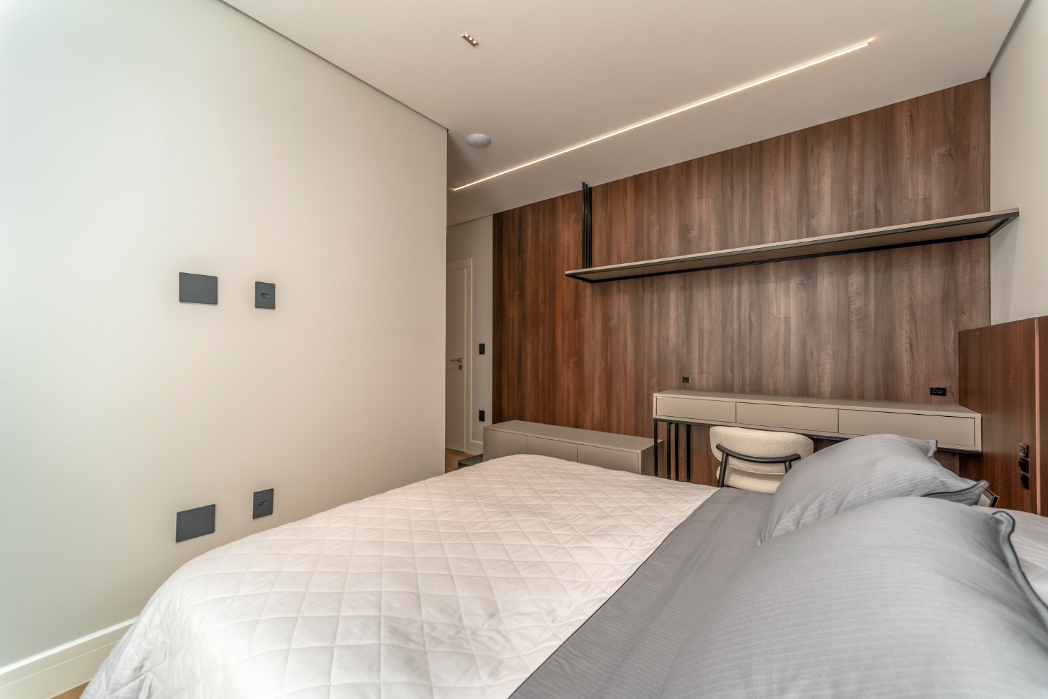 Apartamento no Ed. Cyano Mare em Balneário Camboriú - foto 34