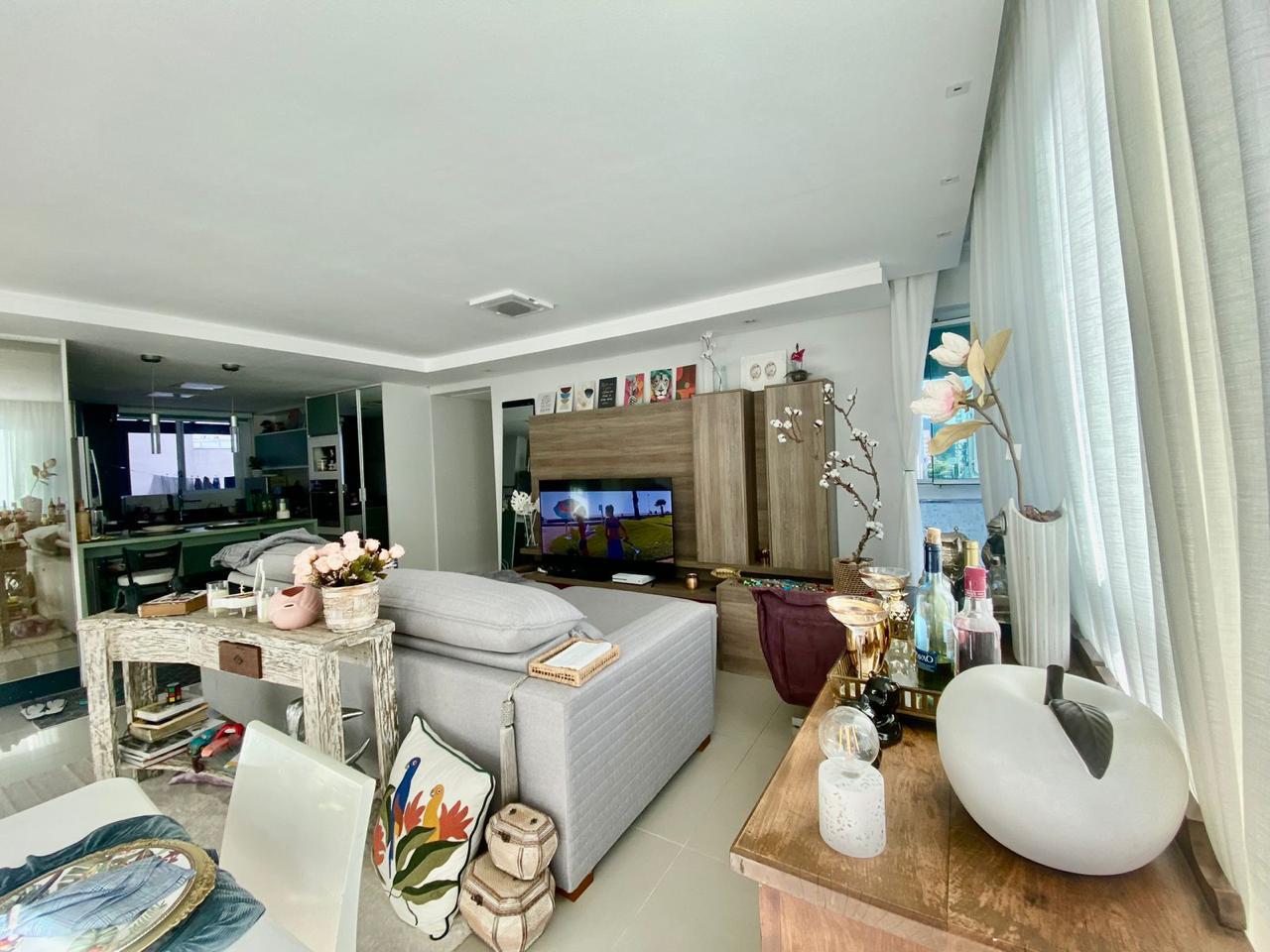 Apartamento Diferenciado com Terraço no Ed. Palm Beach em Balneário Camboriú - foto 3