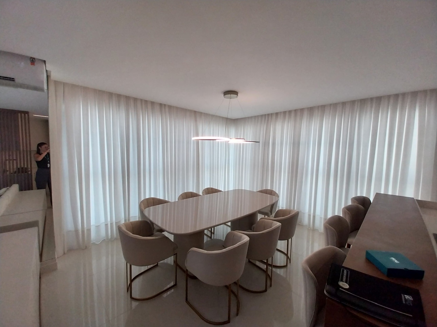 Apartamento no Edifício Eleganza Tower em Balneário Camboriú - foto 3