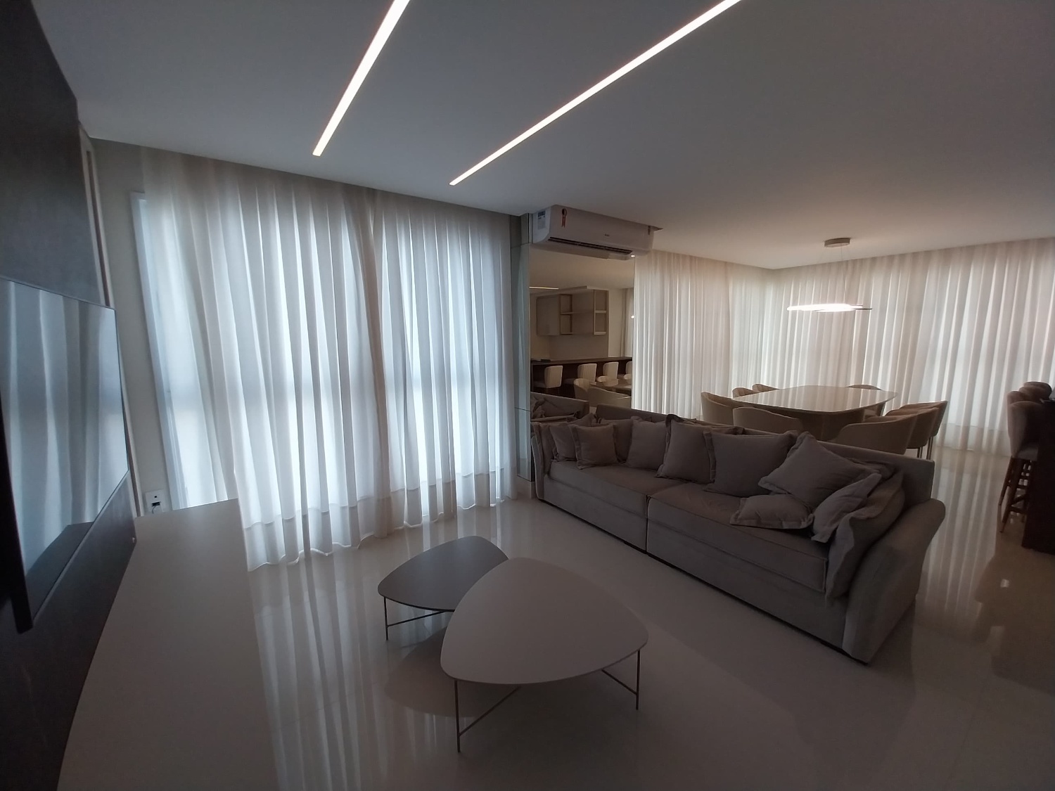 Apartamento no Edifício Eleganza Tower em Balneário Camboriú - foto 6