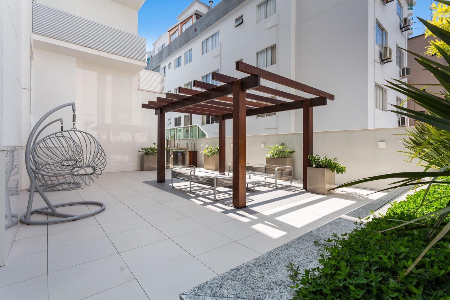 Apartamento no Edifício Eleganza Tower em Balneário Camboriú - foto 32