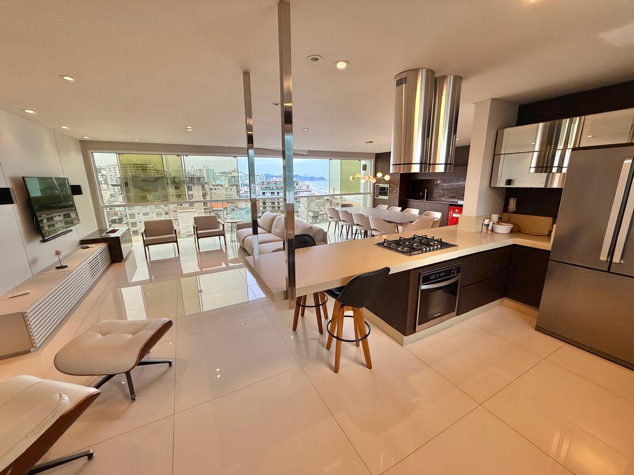 Apartamento no Ed. Mirage Residence na Praia Brava - foto 4