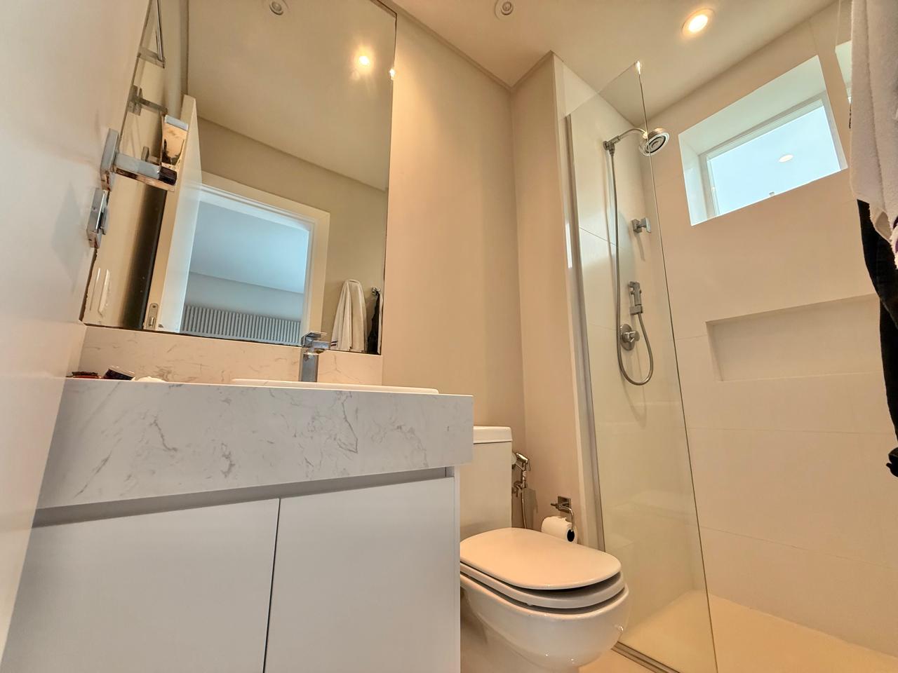 Apartamento no Ed. Mirage Residence na Praia Brava - foto 22