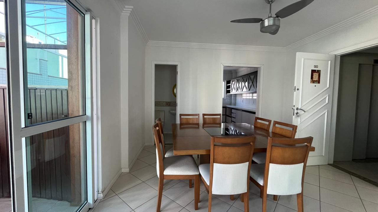 Cobertura no Residencial Cannes no Centro de Balneário Camboriú - foto 9