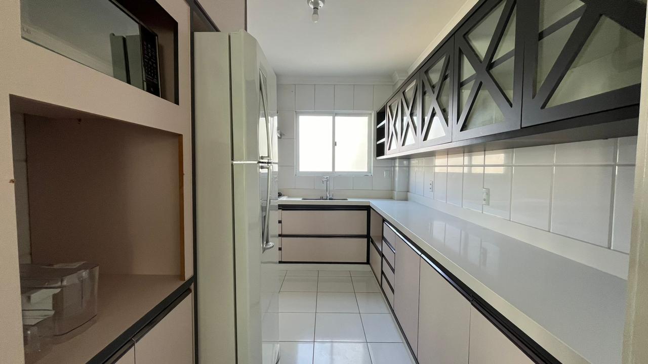 Cobertura no Residencial Cannes no Centro de Balneário Camboriú - foto 11