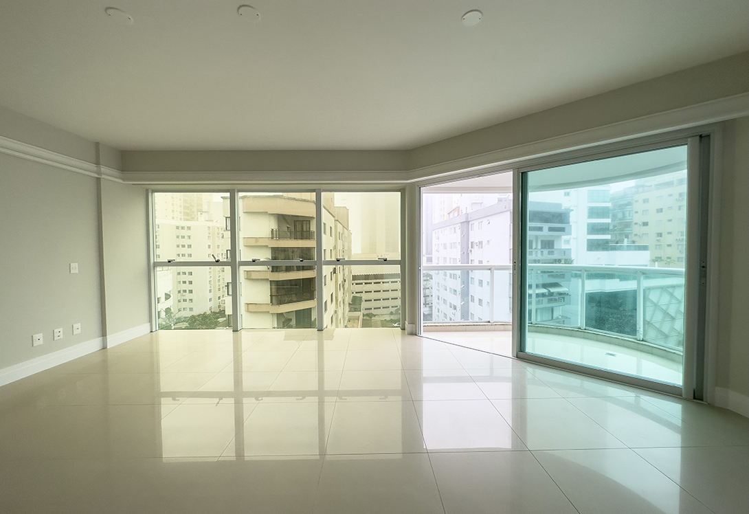 Apartamento no Edifício Villa Florence no Centro de Balneário Camboriú - foto 13