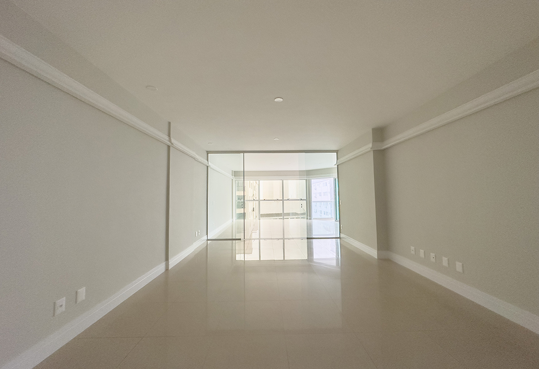 Apartamento no Edifício Villa Florence no Centro de Balneário Camboriú - foto 20