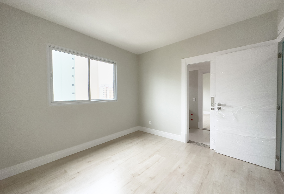 Apartamento no Edifício Villa Florence no Centro de Balneário Camboriú - foto 22