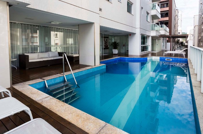 Apartamento no Edifício Villa Florence no Centro de Balneário Camboriú - foto 45