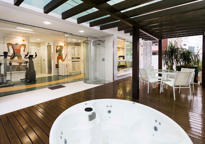 Apartamento no Edifício Villa Florence no Centro de Balneário Camboriú - foto 46